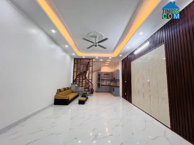 Ảnh Bán nhà Thịnh Liệt, 35m2 x 5T x 5.8 tỷ, LÔ GÓC - NGÕ THÔNG - Ô TÔ 0