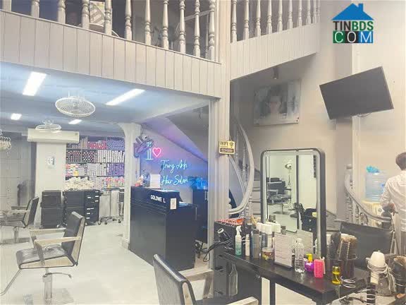 Ảnh Bán nhà Phố Hoàng Cầu DT 59m2x5 tầng, kinh doanh ô tô chỉ 16 tỷ. 0