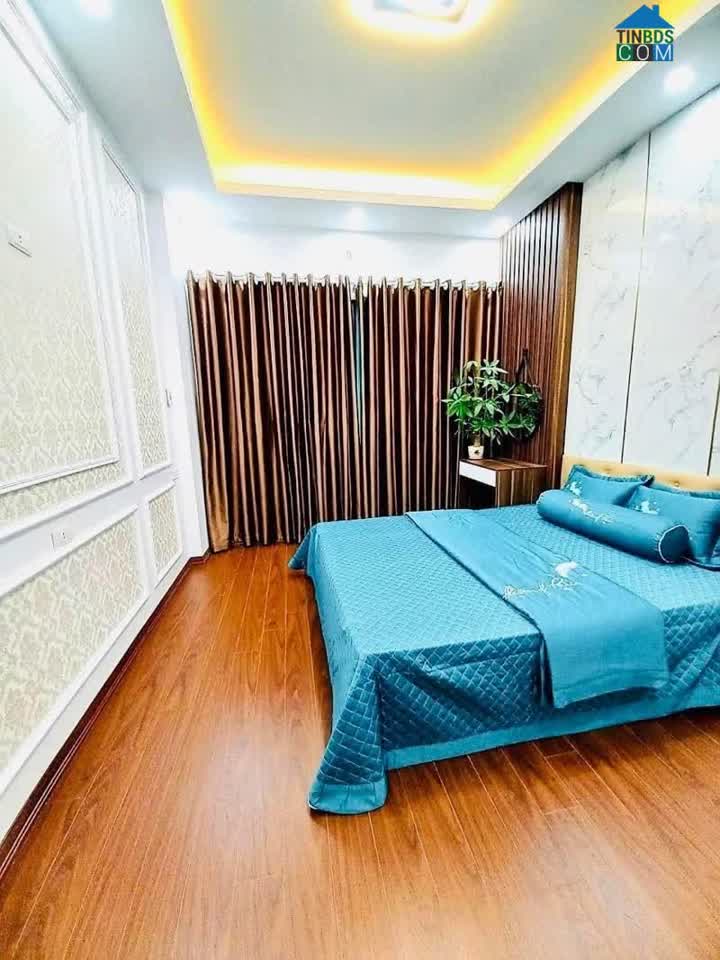 Ảnh Bán Nhà Hào Nam 50m2, 5 Tầng, Ngõ Thông, Rộng, Cách Ô Tô 20m, Giá Nhỉnh 4 Tỷ 0