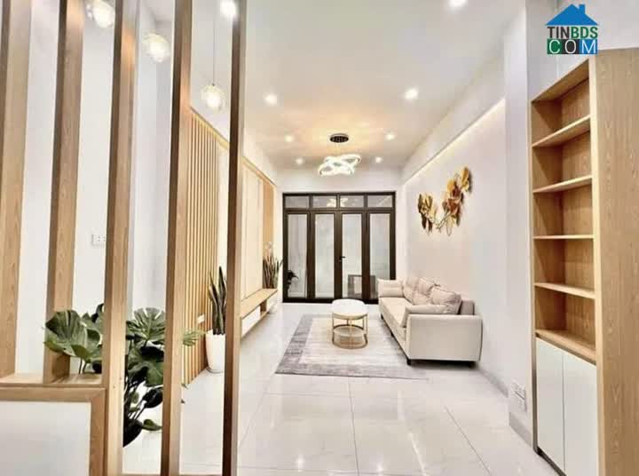 Ảnh Bán nhà Võ Chí Công, 40m 5 tầng, 4 phòng ngủ, full nội thất, cách chỗ để ôt 30m, giá 5 tỷ 0