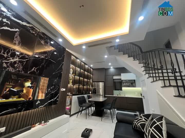 Ảnh Nhà Mới Đẹp Thái Thịnh, Phân Lô, 68m2, 5 Tầng, Mặt Tiền Rộng, Ngõ Thông, Kinh Doanh, Giá Nhỉnh 7 Tỷ 0