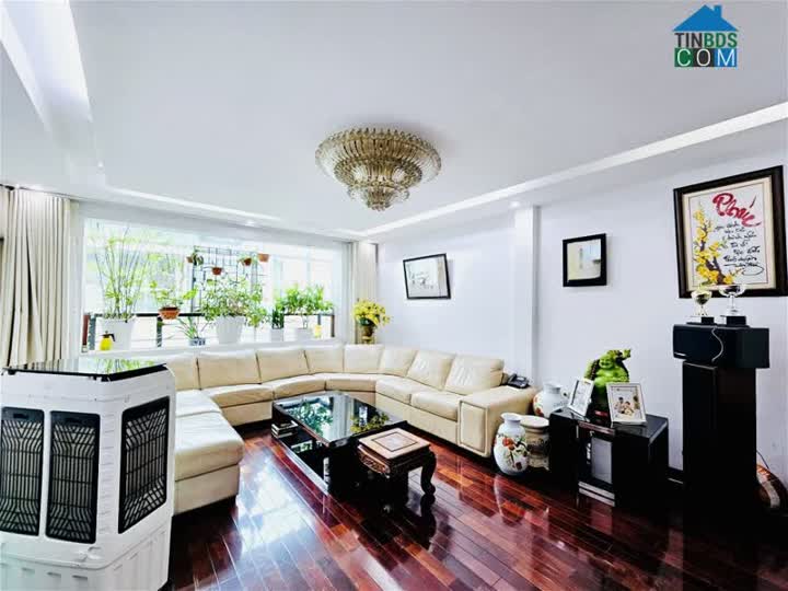 Ảnh Bán nhà Phố Hoàng Cầu 75m2x6 tầng thang máy, vìa hè ô tô tránh chỉ nhỉnh 25 tỷ 0