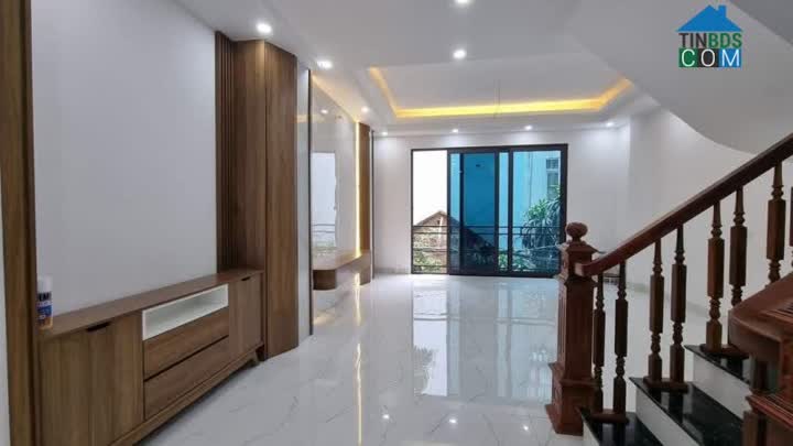 Ảnh Bán nhà Hoàng Hoa Thám, Ba Đình. 37mx5; MT4.6m; giá 6 tỷ 3. 0