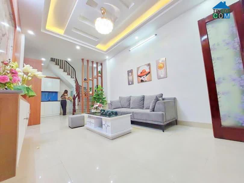 Ảnh Hai thoáng, 1 ngoặt vào, ngõ nông bán nhà phố Trung Liệt 0