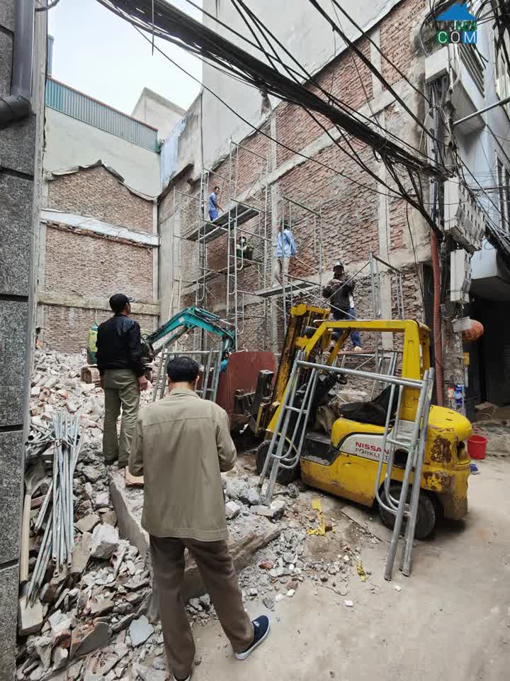 Ảnh Chính chủ bán đất ngõ 43 Trung Kính 58m MT 5m ô tô qua nhà, ngõ thông sang 180 Trần Duy Hưng. 0