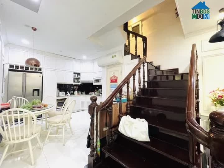 Ảnh Nhà Đẹp Xã Đàn 33m2, 5 Tầng, Ngõ Thông, 3 Gác Tránh, Giá Nhỉnh 4 Tỷ 0