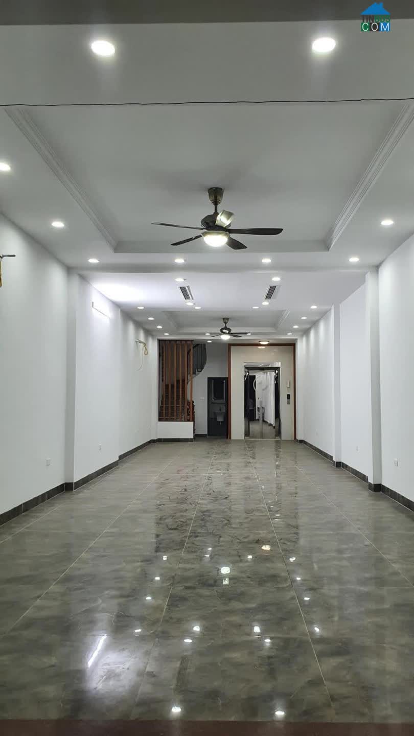 Ảnh Bán nhà Hoàng Quốc Việt, Cầu Giấy, phân lô, ô tô, thang máy, 44m2, 7 tầng, mặt tiền 4m giá siêu rẻ. 0