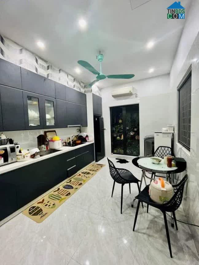 Ảnh Bán nhà Tôn Đức Thắng 28m, trung tâm Đống Đa, ngõ thông, ô tô đỗ gần. Chỉ 2,7 tỷ 0