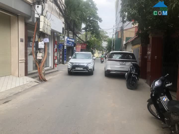 Ảnh Bán nhà Hoàng Quốc Việt. 45m2 LÔ GÓC 3 THOÁNG _ Ô TÔ TRÁNH. 10tỷ600tr 0