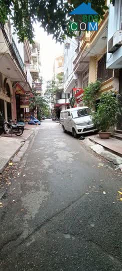 Ảnh Phân Lô Hoàng Cầu - Vip Quận Đống Đa - Băng 2 Mặt Phố. 50M X 5t. Giá 13 Tỷ 0