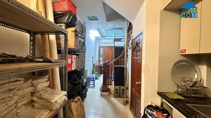 Ảnh Bán Nhà Nguyễn Khánh Toàn, Cầu giấy, ô tô, 2 mặt thoáng, full nội thất, 35m2, Giá siêu rẻ. 0