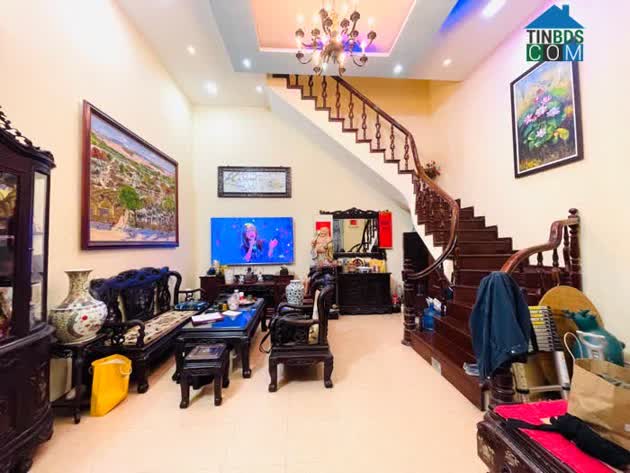 Ảnh CHÍNH CHỦ CẦN BÁN NHÀ Ở XÃ ĐÀN - TRUNG TÂM PHỐ LỚN
DT 68m. 4 tầng. MT 5m. giá 6tỷ400 có bớt 0