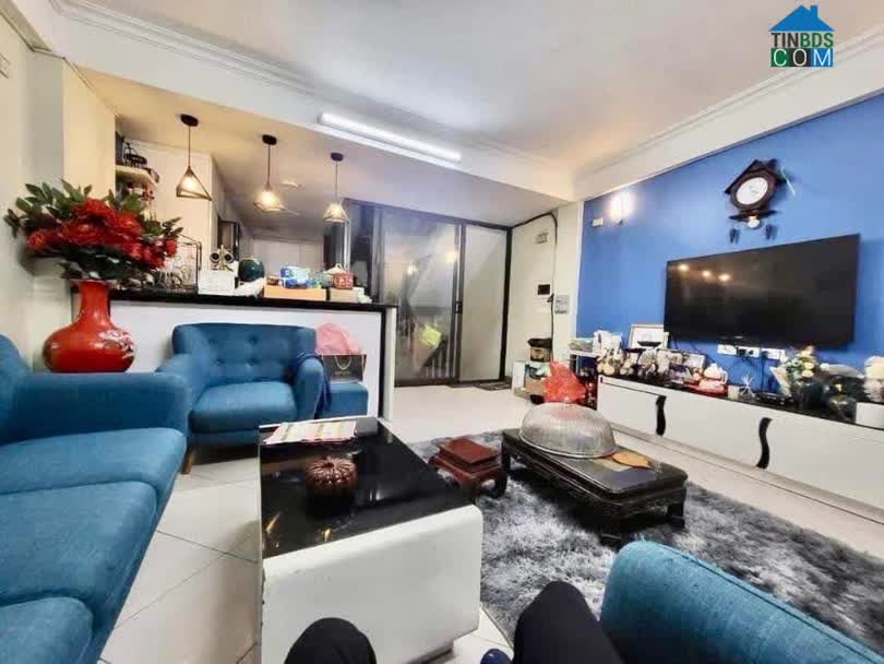 Ảnh Bán nhà La Thành, 3 bước ra mặt phố nhà đẹp, 55m, 7T, ô chờ TM, 7.6 tỷ 0