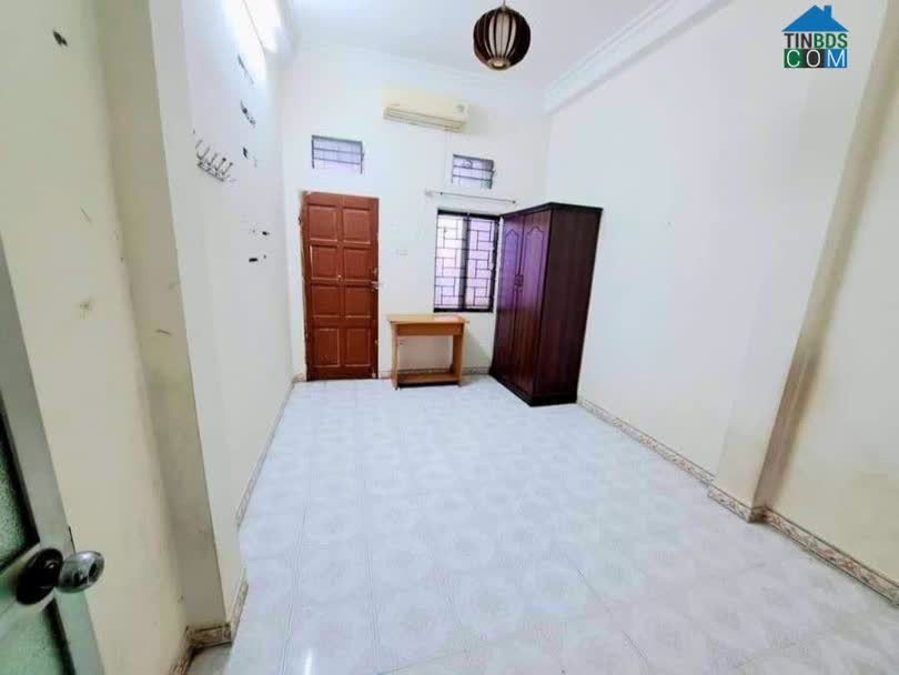 Ảnh Nhà Gần Hồ Linh Quang Giá 2.5 Tỷ Nhà 4 Tâng Phố Trần Quý Cáp 10M Ra Mặt Phố Quận Đống Đa 0