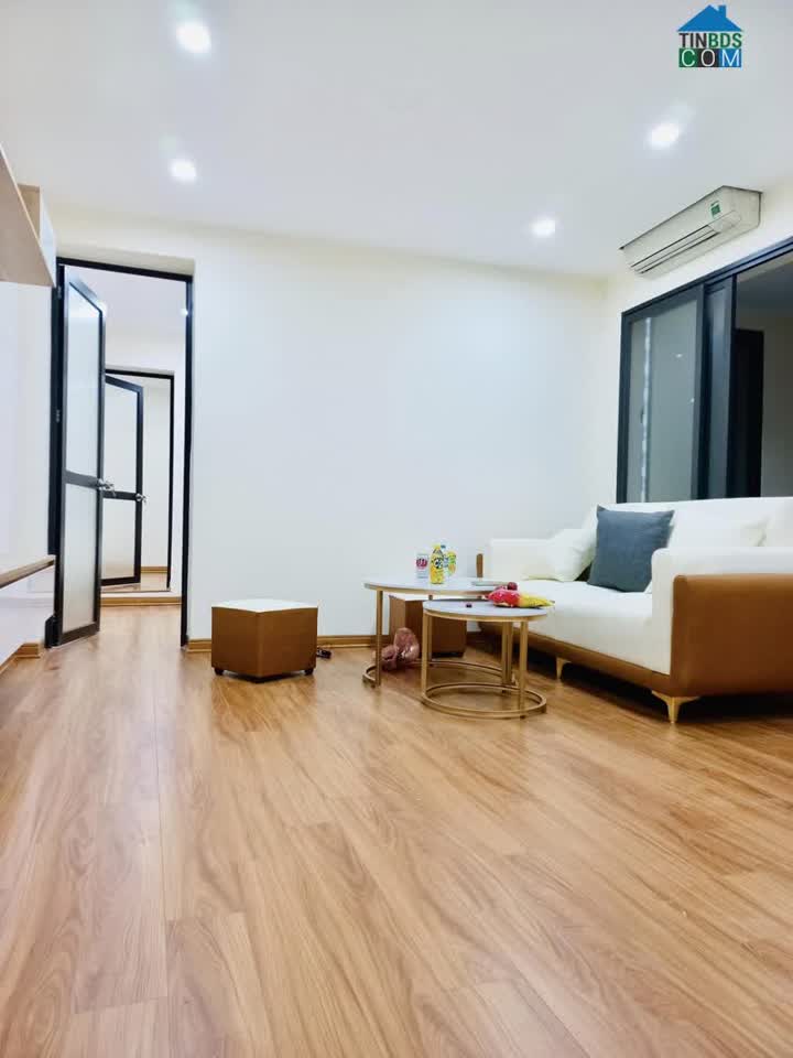 Ảnh Tập thể Phương Mai tầng 3, full nội thất lô góc 80m 3 ngủ, sổ riêng. 0