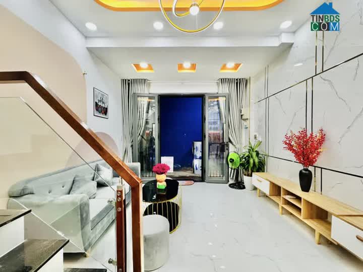 Ảnh Nhà giáp ranh Bình Thạnh Nguyên Hồng, P1, Gò Vấp, DT 31m2 – Giá nhỉnh 4 tỷ. 0