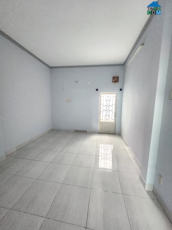 Ảnh Cách 1 Căn Ra Mặt Tiền Phan Văn Trị, Gò Vấp, Xe Hơi Đậu Cửa, DT 40M2 Nở Hậu – Chỉ Nhỉnh 5 Tỷ. 0