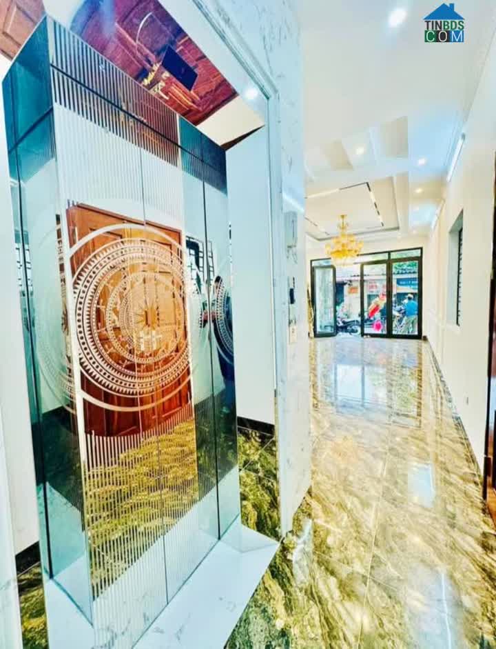 Ảnh Toà văn phòng xây mới 7T thang máy phường Nghĩa Đô Cầu Giấy, phân lô, ô tô giá 12.9 tỷ 0