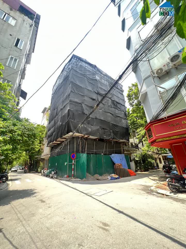 Ảnh Tòa Văn Phòng Lô Góc - Phố Hoàng Cầu - Vị Trí Xây Toà Nhà 9 Tầng. 95M X 9t. Giá 44 Tỷ 0