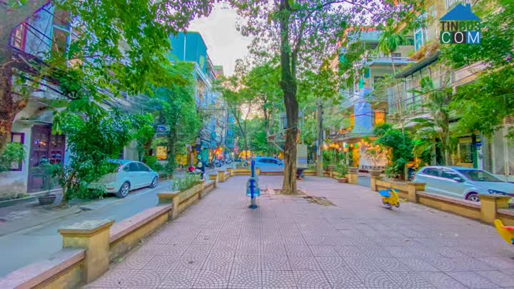 Ảnh Siêu Phẩm Dòng Tiền, Phố Vip Nguyên Hồng, Q. Đống Đa, 84m x 8T, Mt 7m. Giá 28 tỷ. 0