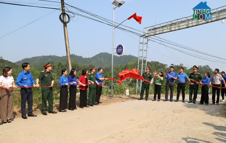 Hình ảnh Tân Tú, Bạch Thông, Bắc Kạn