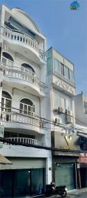 NHÀ CHÍNH CHỦ - GIÁ TỐT Cần bán nhanh căn nhà mặt tiền vị trí đẹp tại quận Phú Nhuận, TPHCM