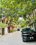 Linh Lang Đội Cấn - ô tô vào nhà - diện tích rộng - nhà đẹp ở ngay - kinh doanh - chỉ 25 tỷ