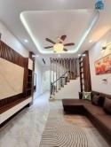 Bán nhà Phố Hào Nam_Ngõ ô tô tránh_Trước nhà sân chơi 400 mét vuông_50mx4T_Giá: 10 Tỷ.