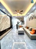 Phải Mua Nhanh Nhà Hiếm Đường Láng 55M2 - MT 4.5m - Ô Tô Đỗ Ngày Đêm