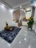 Bán Nhà Minh Khai Nhà Mới 16m 5 Tầng 3 Ngủ Giá Chỉ 2.48 tỷ