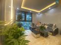 Bán nhà 7 tầng, thang máy, phố Nghi Tàm, Tây Hồ, 92m, MT 6m, giá 17.5 tỷ