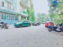Căn nhà riêng này tọa lạc tại vị trí đắc địa, Ngõ 2 Phố Giảng Võ, Đống Đa, Hà Nội, với diện tích...