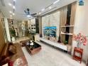 2 Thoáng, Thang máy, 40m2, Phố Nguyễn Sơn, Long Biên, 11x tỷ.