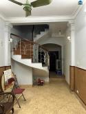 Cho thuê nhà ngõ 23 Đông Tác, 39m2, 2 ngủ, 2 vệ sinh, chỉ 8 Triệu/tháng