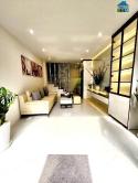 Bán nhà Vương Thừa Vũ, 34m2, 5 tầng, gần ô tô, thoáng sáng, ở sướng, kinh doanh đỉnh, chỉ 6.25 tỷ