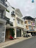 Bán Nhà Sổ Riêng Xây Dựng 3 Tầng 6 Phòng Đường Đoàn Thị Điểm P4 Đà Lạt Giá 16 Tỷ