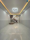 Chủ Cần Tiền Xoay Vốn Kinh Doanh - Cần Bán Nhanh Căn Nhà 1 Trệt 1 Lầu Bình Chánh