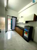 Chính chủ bán gấp siêu phẩm, nhà đầu ngõ Pháo Đài Láng, Đống Đa. DT: 50m2 – 5 tầng. 11,75 tỷ.