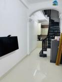 Bán nhà 4 tầng ngõ hồ Ba Mẫu-Đống Đa, DT sổ 34m2, ngõ thông thoáng, ô tô gần. Giá 5 tỷ