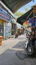 Hẻm Xe Hơi
huỳnh Tấn Phát Q7
ngang 5 Dài 22 M
có 70 Triệu M2