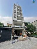 Bán nhà Long Biên - Gara Ô tô - Thang Máy - Gần Công Viên. 38m x 7T. Lh 0965858116
