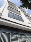 Bán Nhà Đông Ngạc - Bắc Tử Liêm - DT45M2 - 5 Tầng - Giá 5,7 Tỷ -Ngõ Ô Tô Kinh Doanh