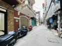 Bán Nhà Hoàng Quốc Việt - Phân Lô Ô Tô Tránh - Thang Máy - Tặng Nội Thất 52 M 6T 25.5tỷ