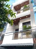 Bán nhà 2 tầng tại Quận 4 - 2PN, 1WC, pháp lý đầy đủ, giá chỉ 1,7 tỷ