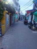 Bán đất mặt tiền đường 14, 63m2,cách vài chục met Nguyễn Duy Trinh, giá chỉ 5,3 tỷ, Vui lòng...