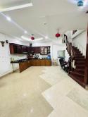Nhà Cầu Giấy 40M2 5 Tầng Moning Đỗ Cửa Ngay Sân Đỗ Ô Tô Ngày Đêm Cách Ô Tô Tránh 1 Nhà 0961450400.