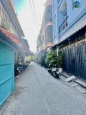 Mặt Tiền Kinh Doanh Q4 
4 Tấm Hơn 2 Tỷ