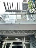 Ngay Phố Bùi Viện - 3 Tầng - Cách 10M Ra Mặt Phố-