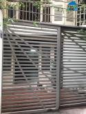 Cho thuê nhà riêng trong ngõ Cầu Giấy, 4 tầng, 3 ngủ, cách mặt đường ô tô 30m. Giá thuê 10tr/tháng