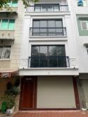 Chính chủ cho thuê nhà mới xây Số nhà 63, ngõ số 3 Phạm Tuấn Tài, Phường Nghĩa Tân, Q. Cầu Giấy,...
